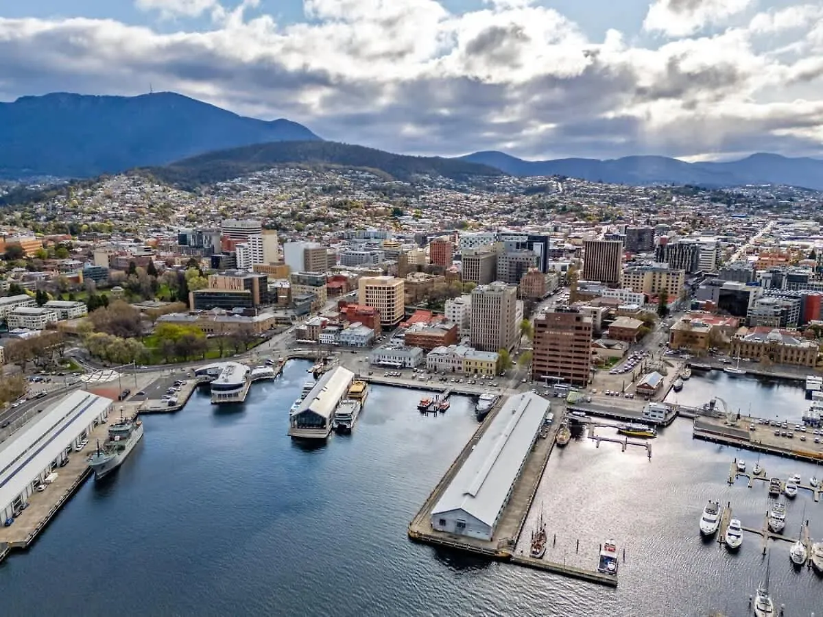 Gibson Mill Waterfront Warehouse Apartment - 104 Hobart
